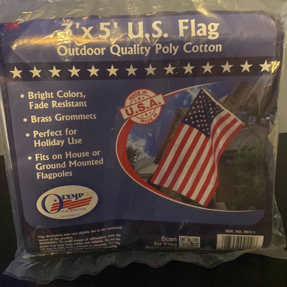 US FLAG - Picture 3 of 3